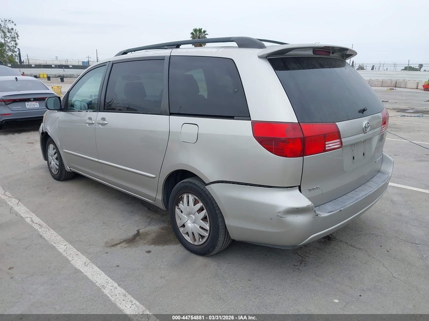 2005 Toyota Sienna Le