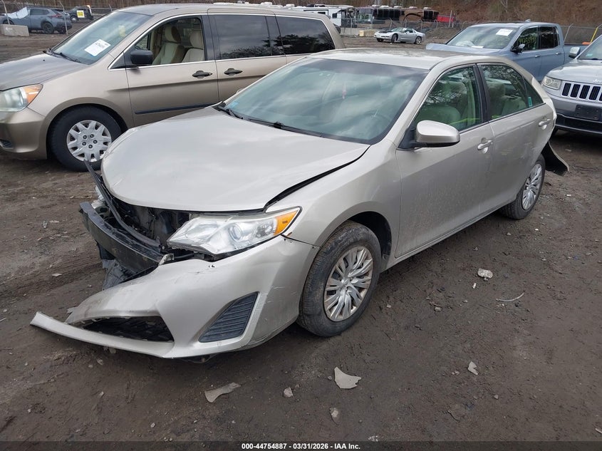 2014 Toyota Camry Le
