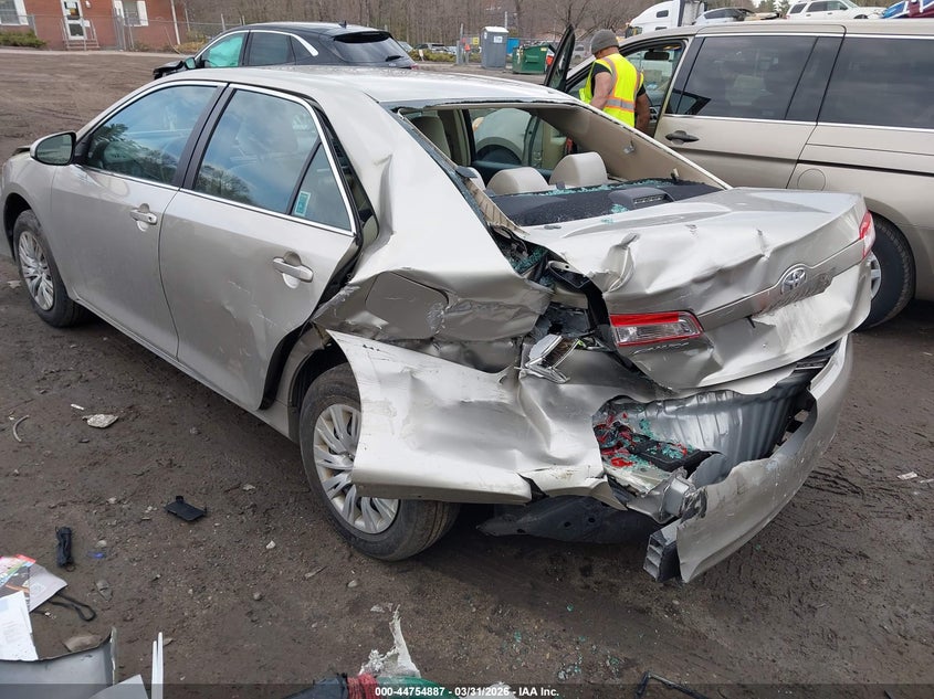 2014 Toyota Camry Le