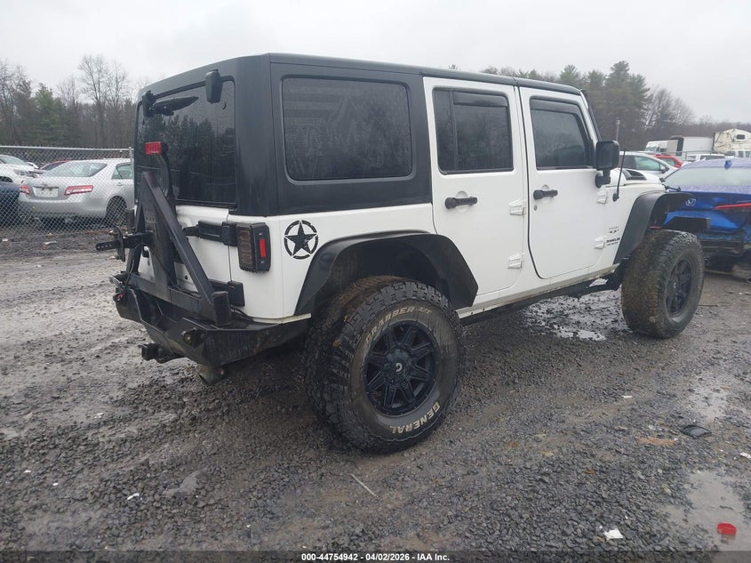 2016 Jeep Wrangler Unlimited Sahara