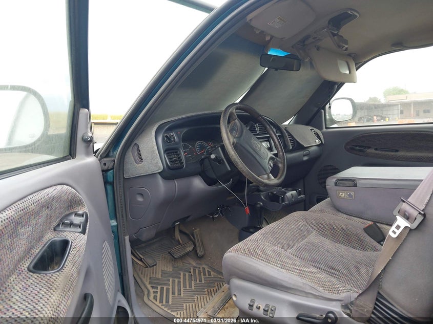 1999 Dodge Ram 2500 St