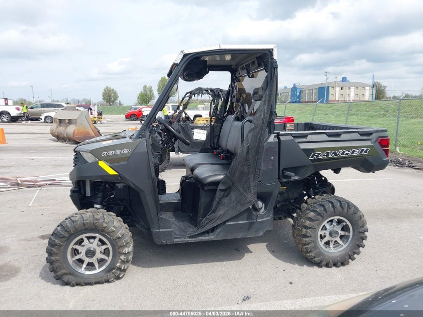 2025 Polaris Ranger 1000 VIN: 4XATAA995S8702649 Lot: 44755025