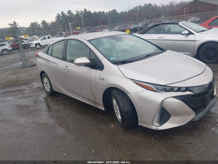 TOYOTA PRIUS PRIME XLE 2021