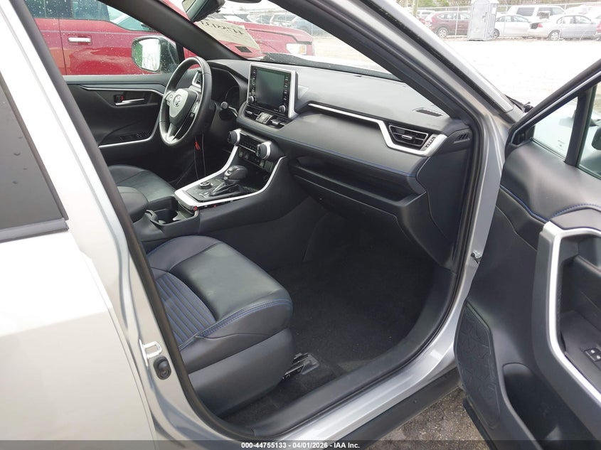 2019 Toyota Rav4 Hybrid Xse