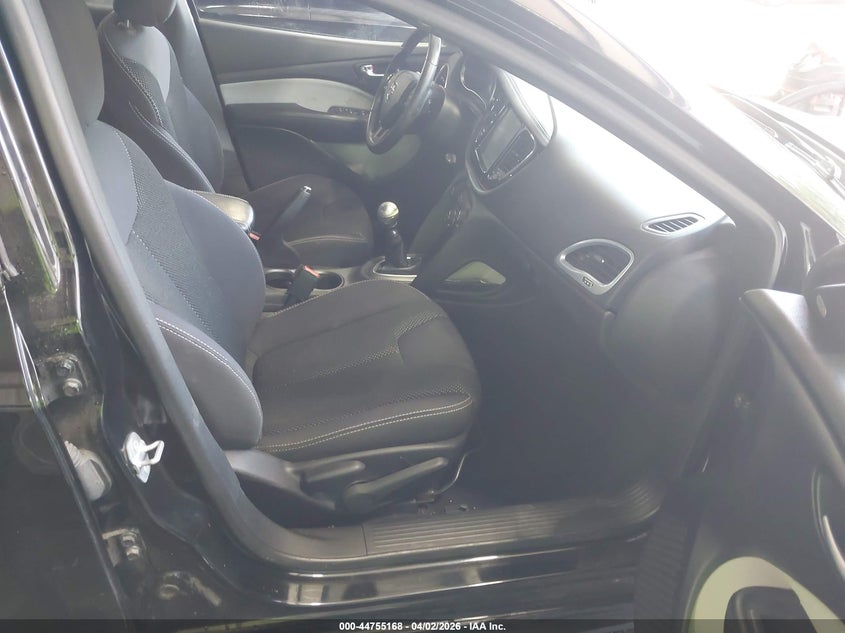 2015 Dodge Dart Sxt