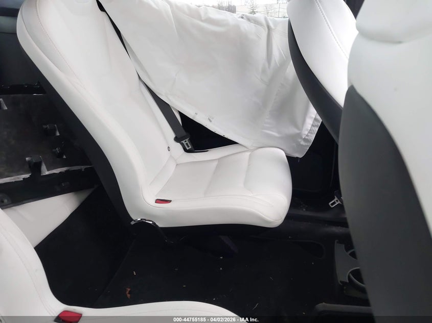 2020 Tesla Model X Long Range Dual Motor All-Wheel Drive/Long Range Plus Dual Motor All-Wheel Drive VIN: 5YJXCBE25LF282282 Lot: 44755185