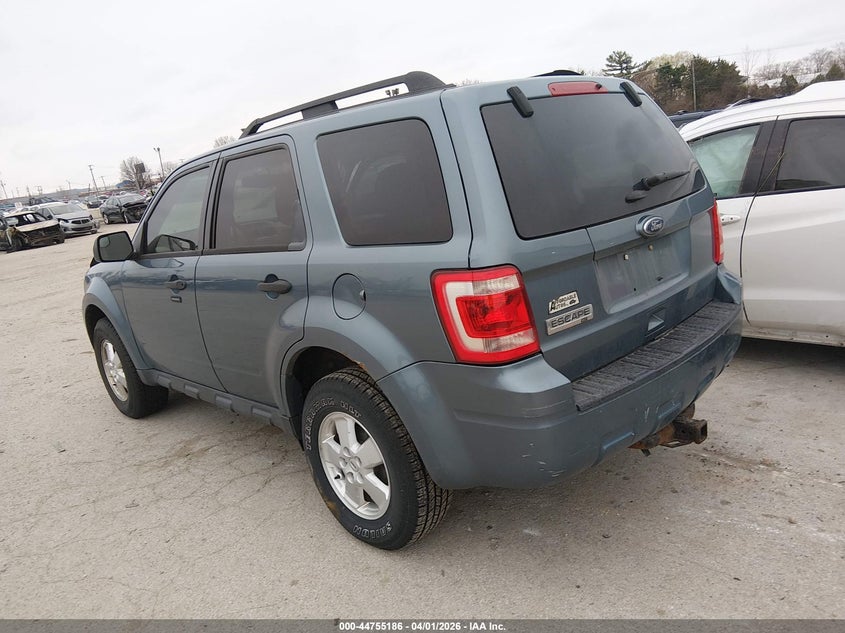 Vin: 1fmcu0d71cka82723, lot: 45252381, ford escape xlt 20123