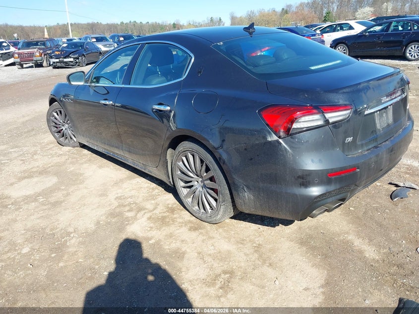 2023 Maserati Ghibli Modena Q4