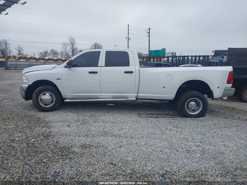 2016 Ram 3500 Ram Tradesman white Lot 111044755398 Vin 3C63RPGL2GG127809