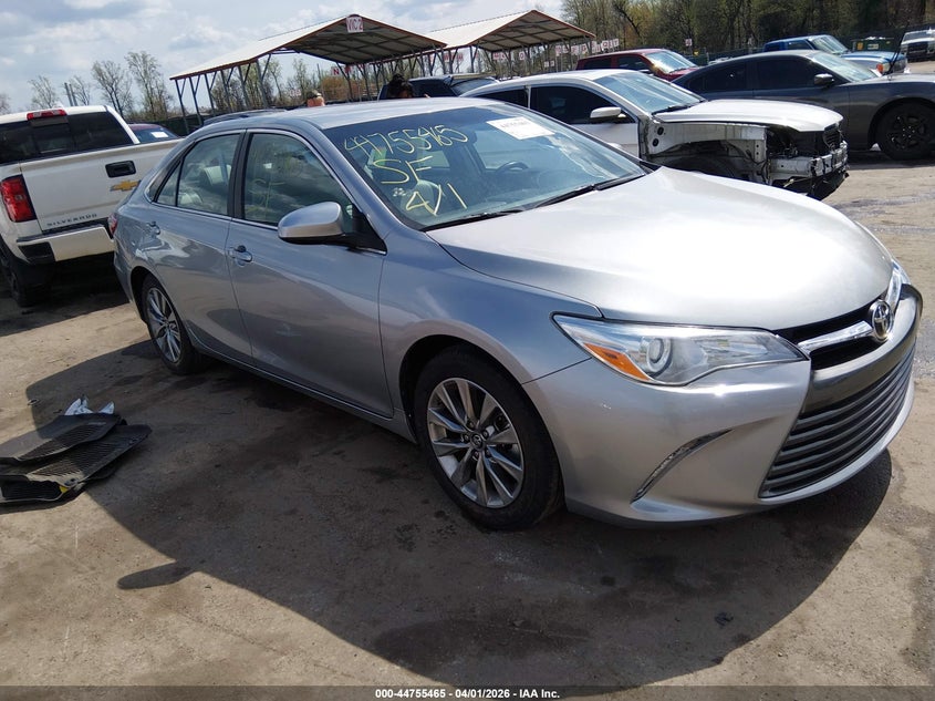 2016 Toyota Camry Xle