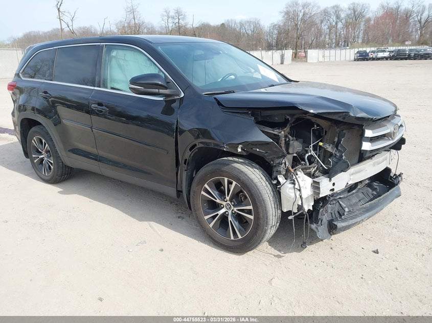 2019 Toyota Highlander Le Plus