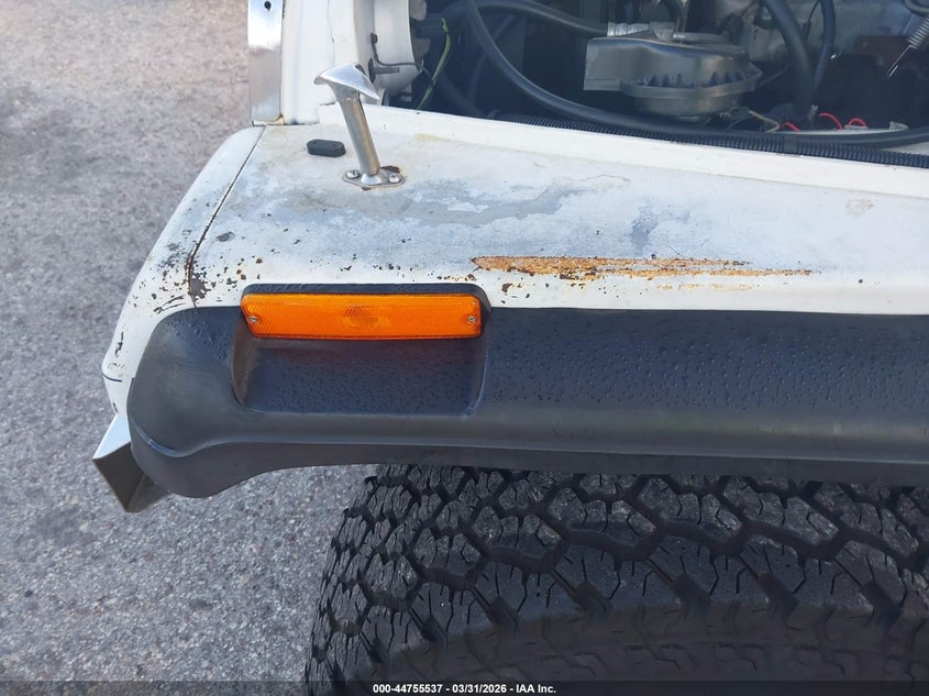 1989 Jeep Wrangler / Yj Islander VIN: 2J4FY39T8KJ130224 Lot: 44755537