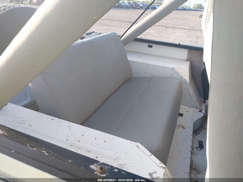 1989 Jeep Wrangler / Yj Islander VIN: 2J4FY39T8KJ130224 Lot: 44755537