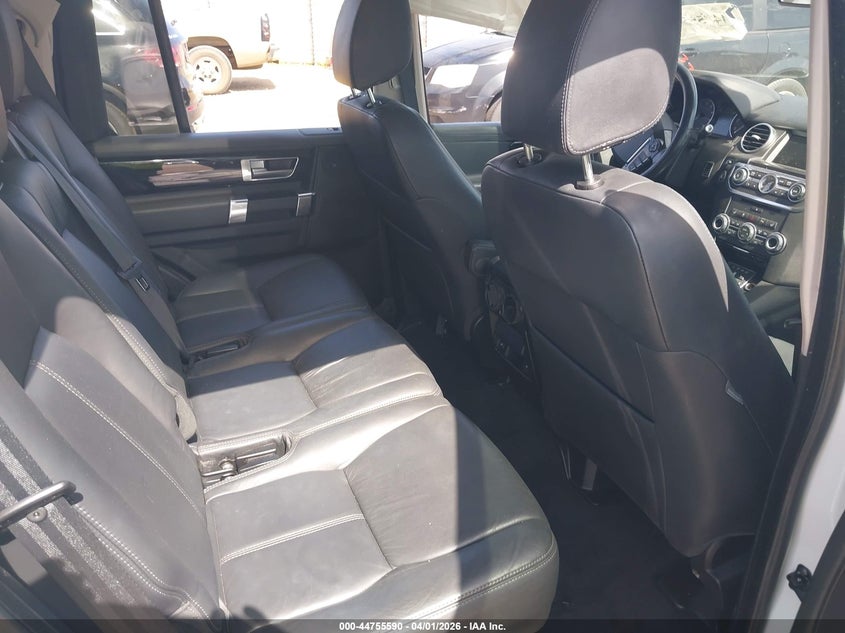 2015 Land Rover Lr4 VIN: SALAK2V61FA747254 Lot: 44755590