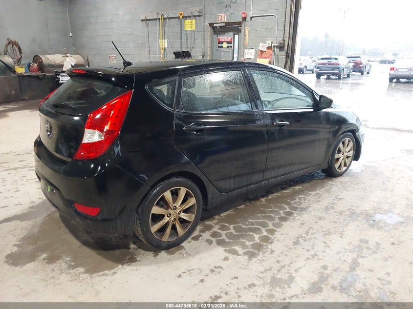 2012 Hyundai Accent Se