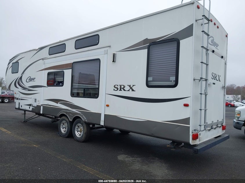 2013 KEYSTONE RV COUGAR SRX auction photo 3