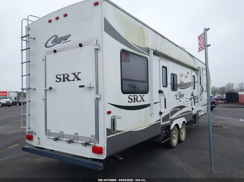 2013 KEYSTONE RV COUGAR SRX auction photo 4