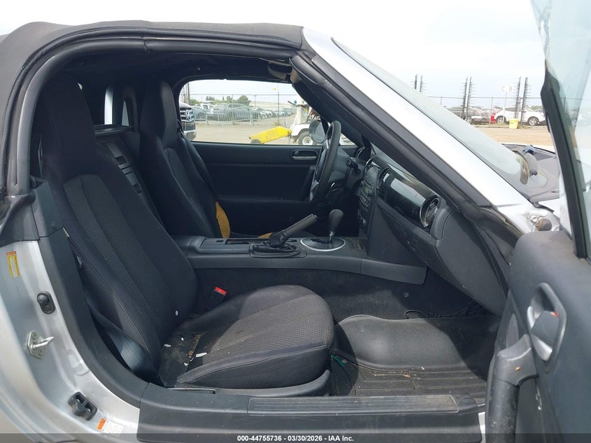 2007 Mazda Mx-5 Sport VIN: JM1NC25F470127334 Lot: 44755736