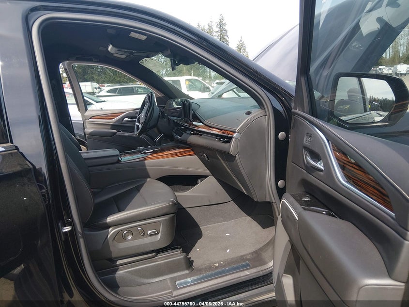 2021 Cadillac Escalade Esv 4Wd Luxury