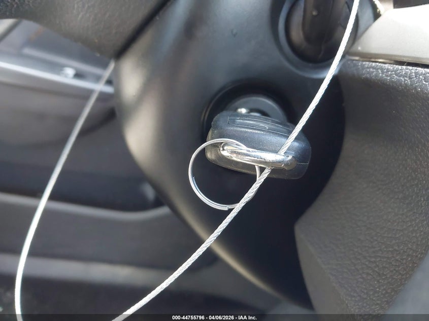 2007 Volkswagen Rabbit 2-Door VIN: WVWBS71K37W251968 Lot: 44755796