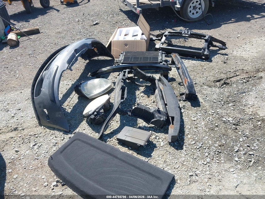 2007 Volkswagen Rabbit 2-Door VIN: WVWBS71K37W251968 Lot: 44755796