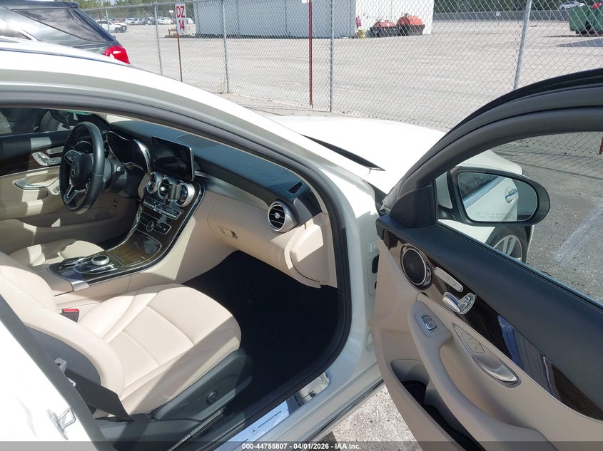 2020 Mercedes-Benz C 300