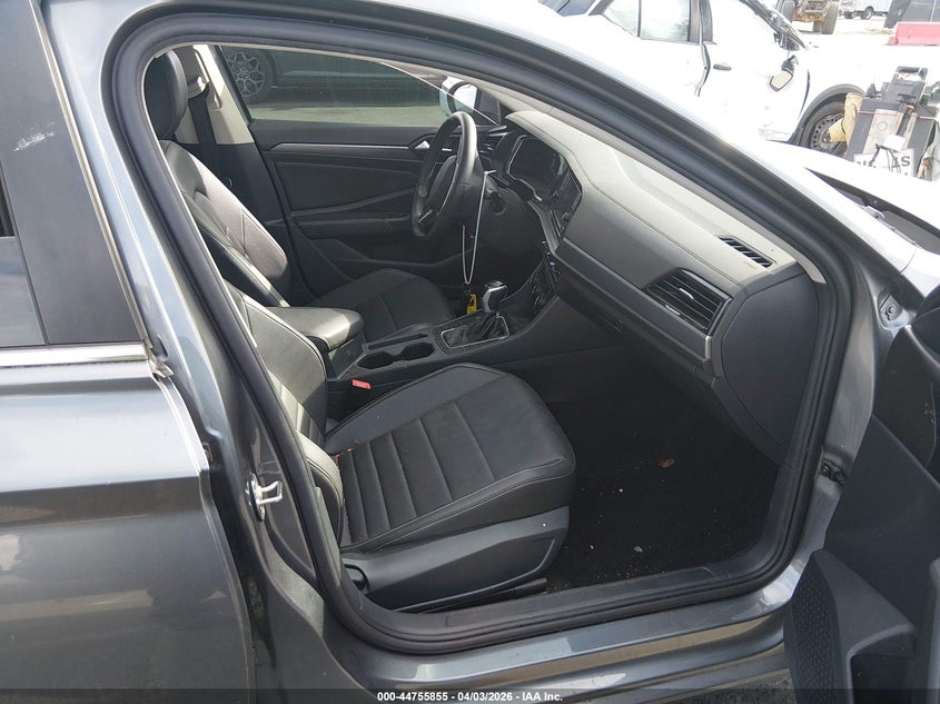 2024 VOLKSWAGEN JETTA auction photo 5