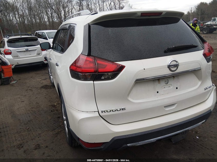 2017 Nissan Rogue Sv