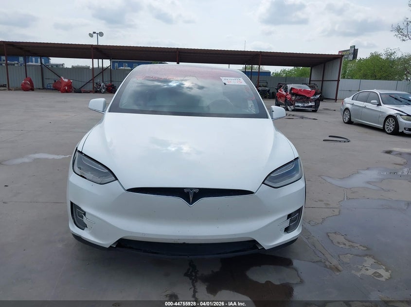 2019 Tesla Model X 100D/75D/Long Range VIN: 5YJXCAE23KF160545 Lot: 44755928