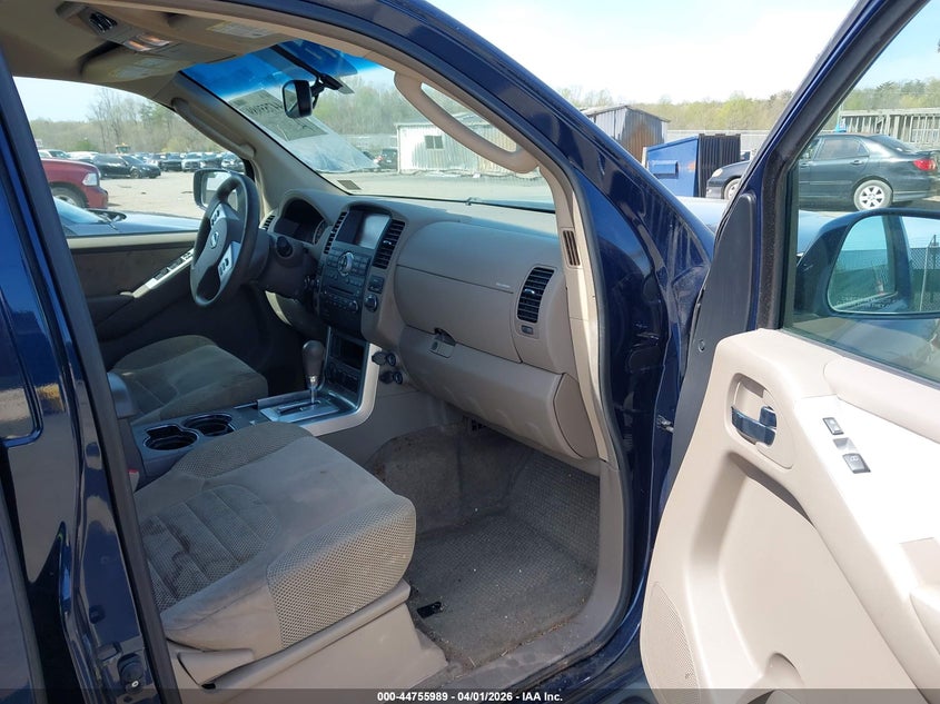 2011 Nissan Pathfinder Sv