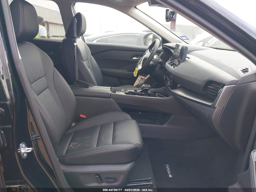 2026 Nissan Rogue Sl