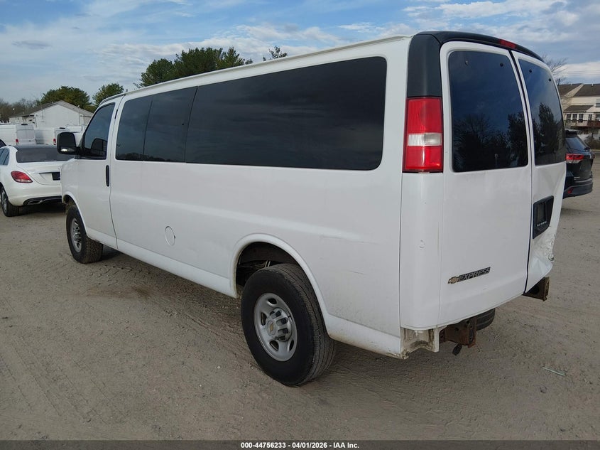 Vin: 1gazgpfg4j1279425, lot: 45253428, chevrolet express 3500 lt 20183