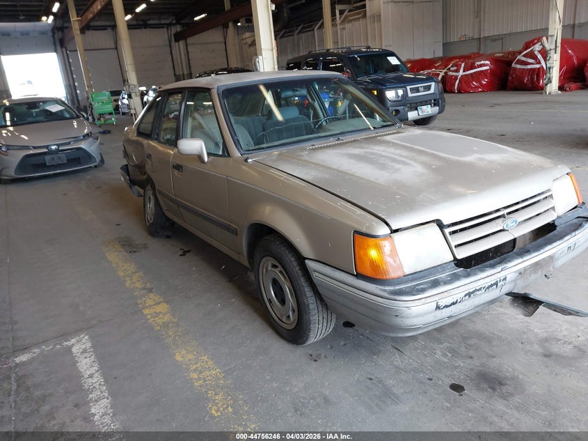 1FAPP9590KW331222 FORD ESCORT Photo 1