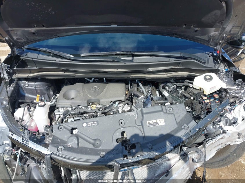 VIN 5TDDRKEC6SS280044 2025 TOYOTA SIENNA XSE