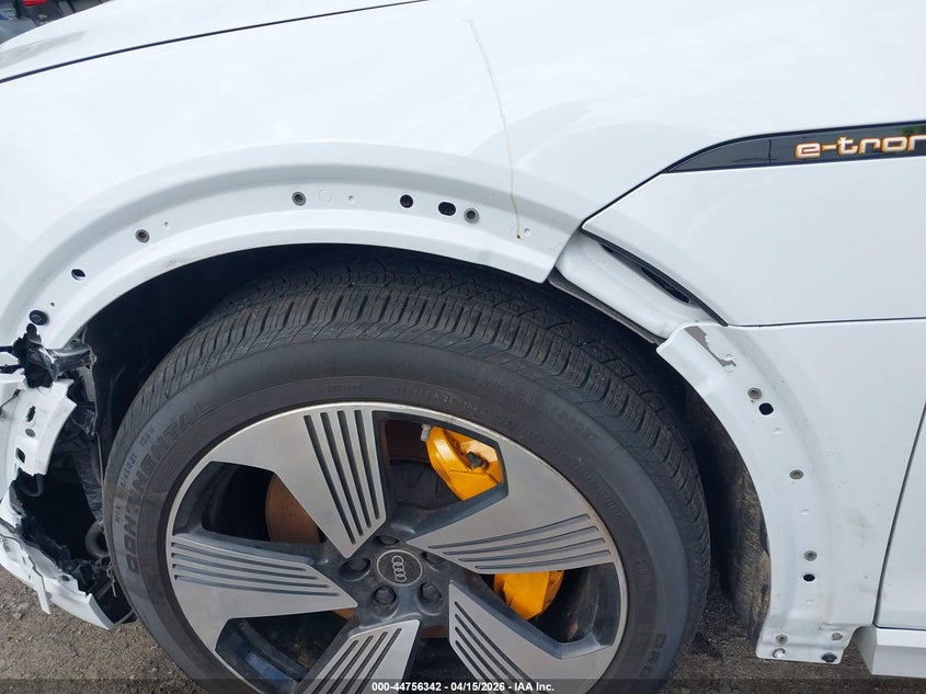 2022 Audi E-Tron Premium Plus Quattro VIN: WA1LAAGE3NB012375 Lot: 44756342