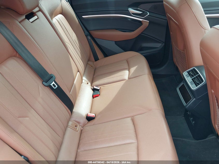 2022 Audi E-Tron Premium Plus Quattro VIN: WA1LAAGE3NB012375 Lot: 44756342