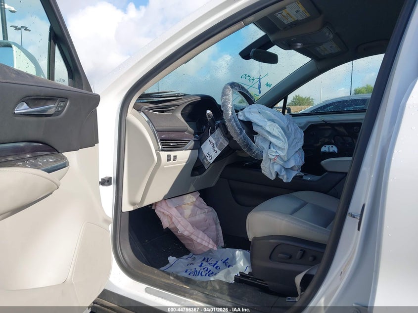 2019 Cadillac Xt4 Luxury