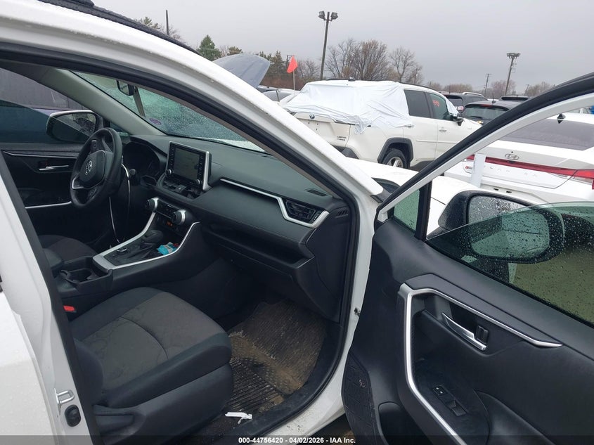 VIN 2T3RWRFV4LW054897 2020 TOYOTA RAV4 HYBRID XLE