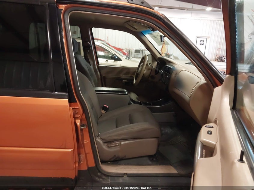 2001 Ford Explorer Sport Trac