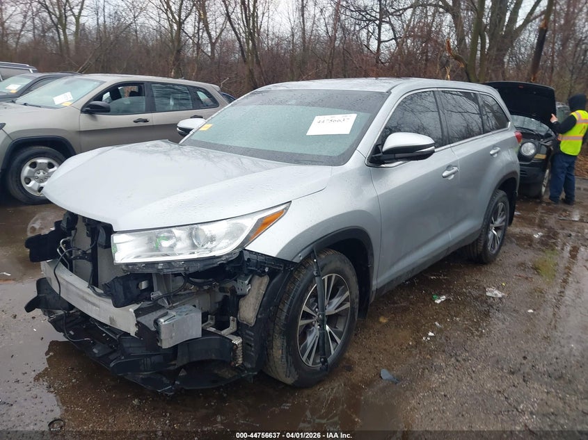 2019 Toyota Highlander Le