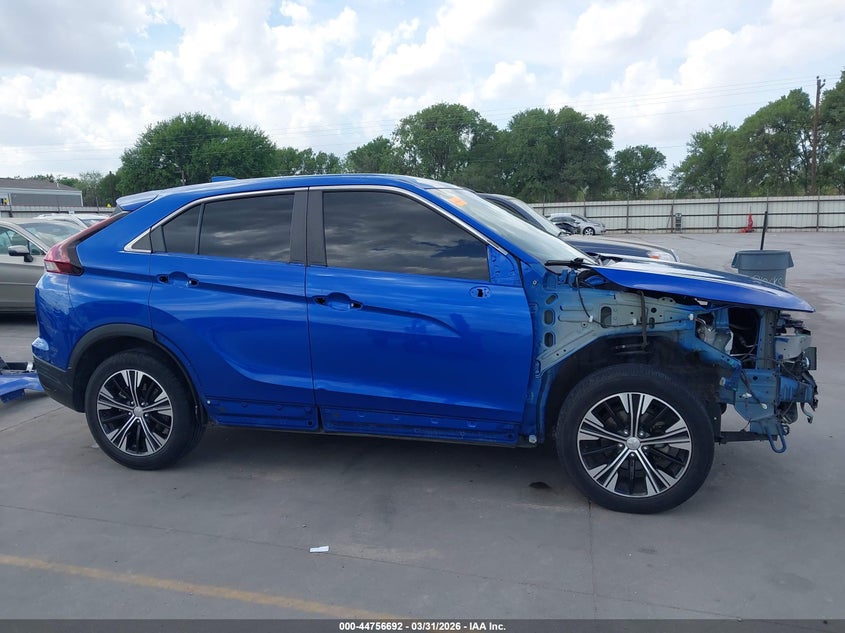 2022 Mitsubishi Eclipse Cross Se/Se Special Edition/Sel/Sel Special Edition VIN: JA4ASWAA3NZ063888 Lot: 44756692