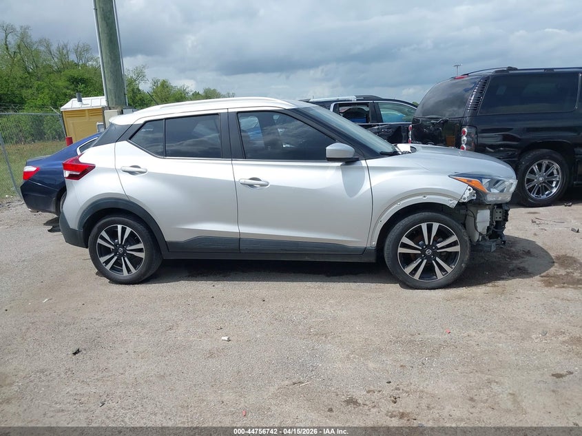 2020 Nissan Kicks Sv Xtronic Cvt VIN: 3N1CP5CV5LL506933 Lot: 44756742