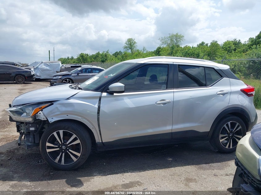 2020 Nissan Kicks Sv Xtronic Cvt VIN: 3N1CP5CV5LL506933 Lot: 44756742