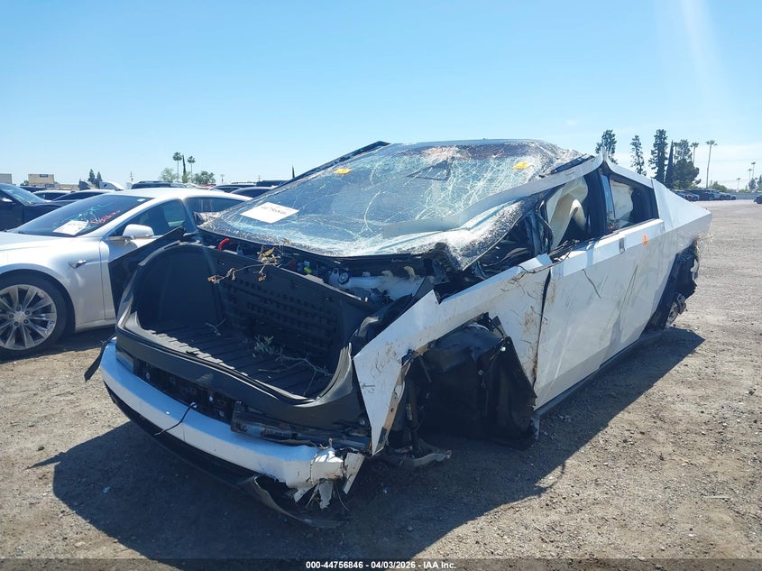 Vin: 7g2cehed1sa064720, lot: 45254041, tesla cybertruck all-wheel drive 20252