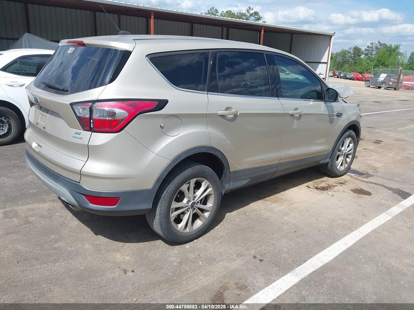 2017 Ford Escape 1.5 Se beige Lot 111044756883 Vin 1FMCU0GD3HUD75116