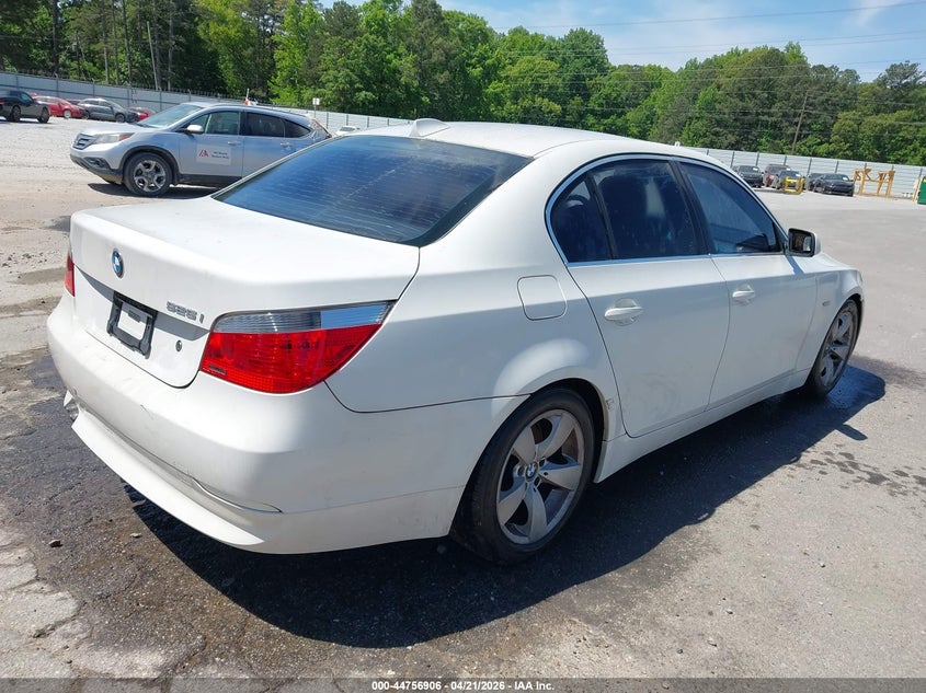 2007 BMW 525I