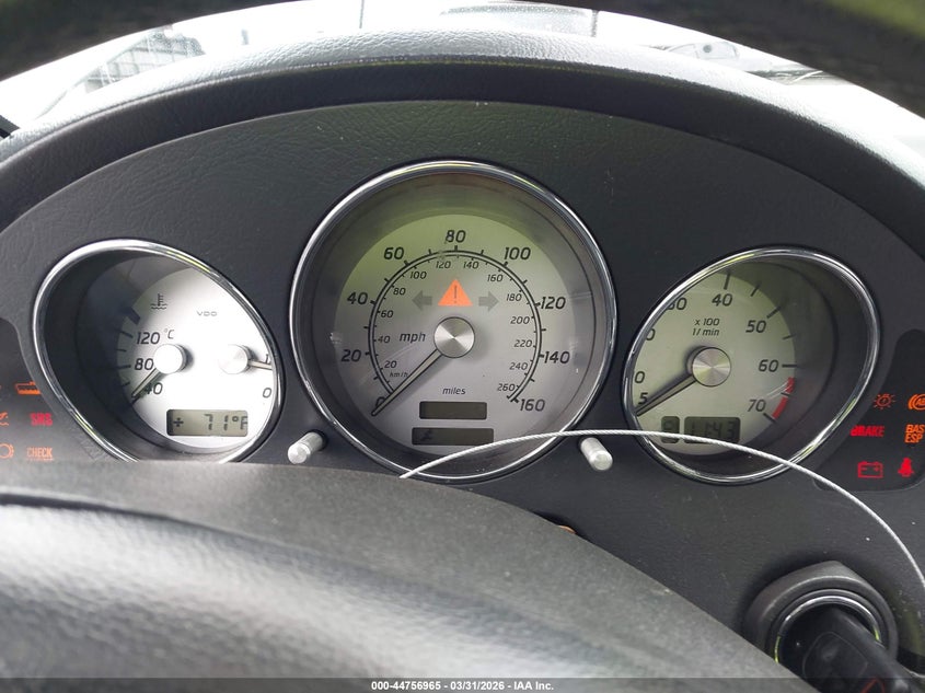 2004 Mercedes-Benz Slk 230 Kompressor VIN: WDBKK49F04F299220 Lot: 44756965