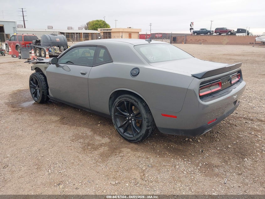 Vin: 2c3cdzag2jh311464, lot: 45254229, dodge challenger sxt plus 20183