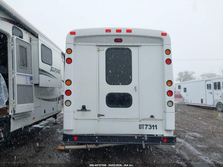 2017 FORD E-450 CUTAWAY N/A N/A