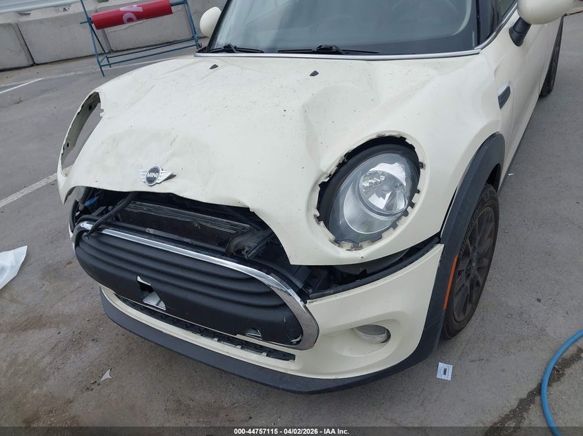 2018 Mini Hardtop Cooper VIN: WMWXU1C53J2F80415 Lot: 44757115